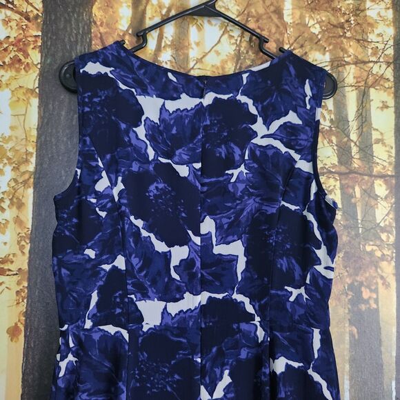 Talbots Womens Size 8 Midi Dress Blue Floral Zip Back Lined Ruffle Hem - Picture 6 of 13